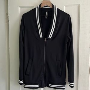 Mondetta long sleeve black zip up